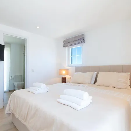 Townhouse El Naranjal * Марбелья