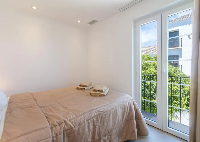 Townhouse El Naranjal マルベーリャ