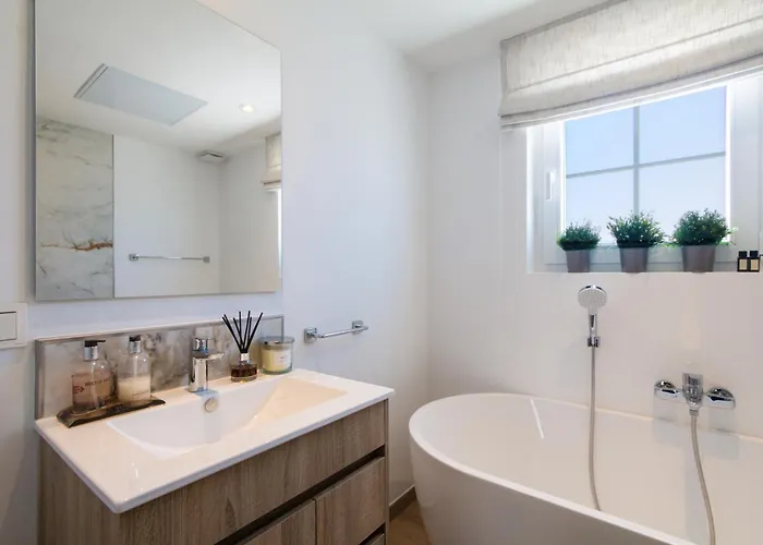 Townhouse El Naranjal マルベーリャ