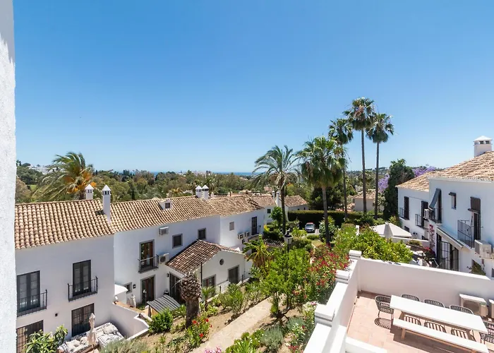 Townhouse El Naranjal بيت للعطل ماربيا